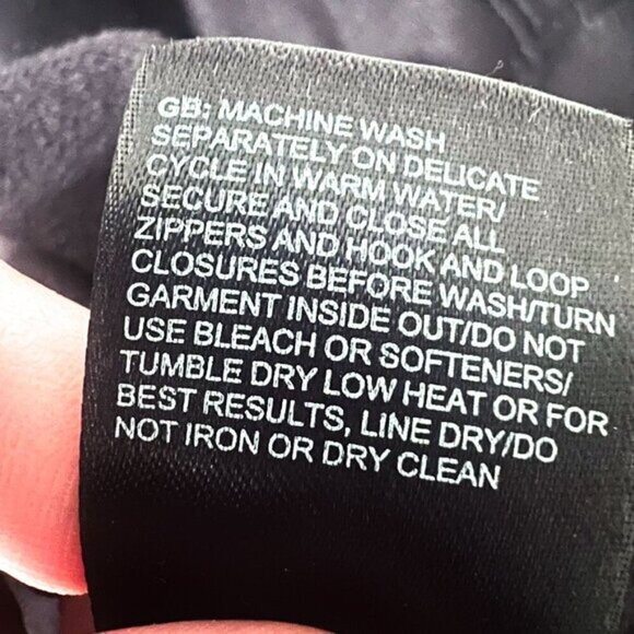 TNF | Cinder 100 1/4 Zip Pullover - Picture 9 of 10